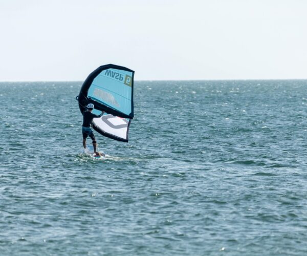 kitesurf wingfoil almanarre